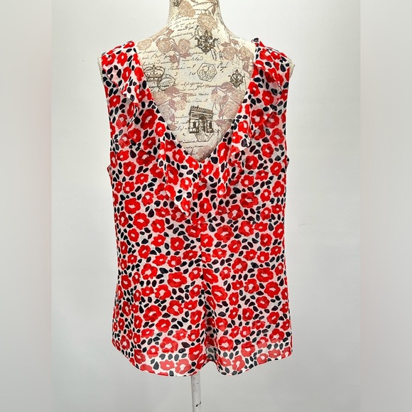 CABI Red, white & navy Flipside Floral ruffle back tank size L - Picture 6 of 13